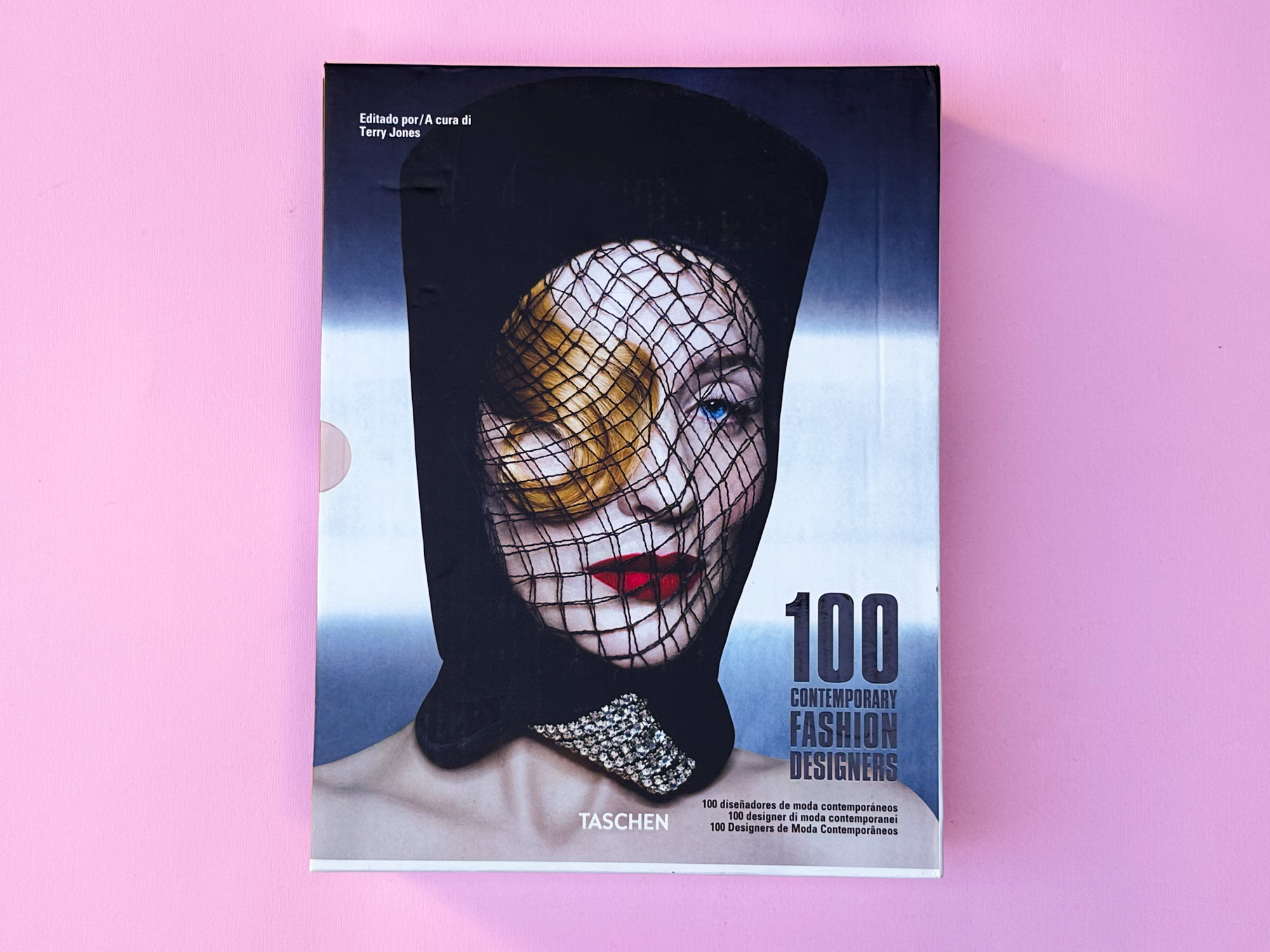 100 contemporary fashion designers 2013 - immagine 3